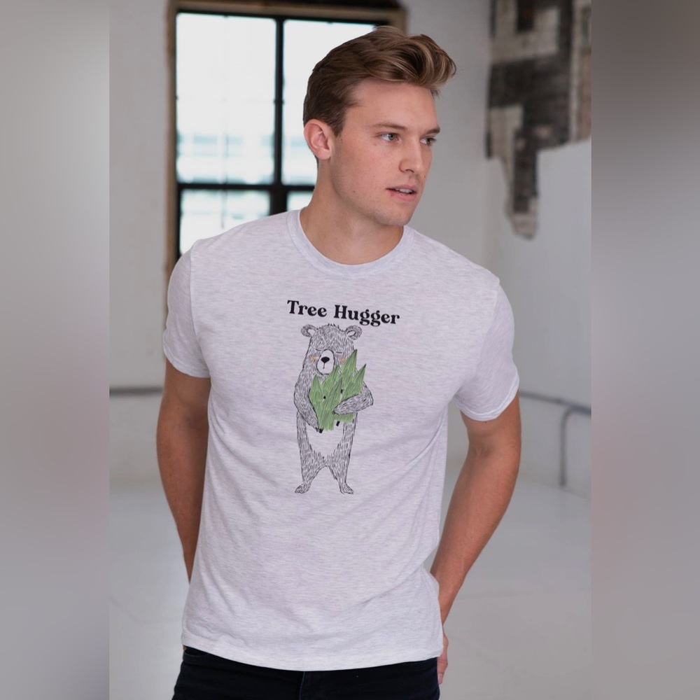 NWOT Tree Hugger Graphic Tee Unisex